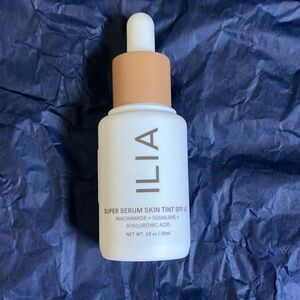 Ilia Super Serum Skin Tint ST11 Matira